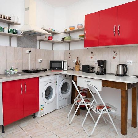 Cosy Apartment In City Centre Oradea Eksteriør bilde