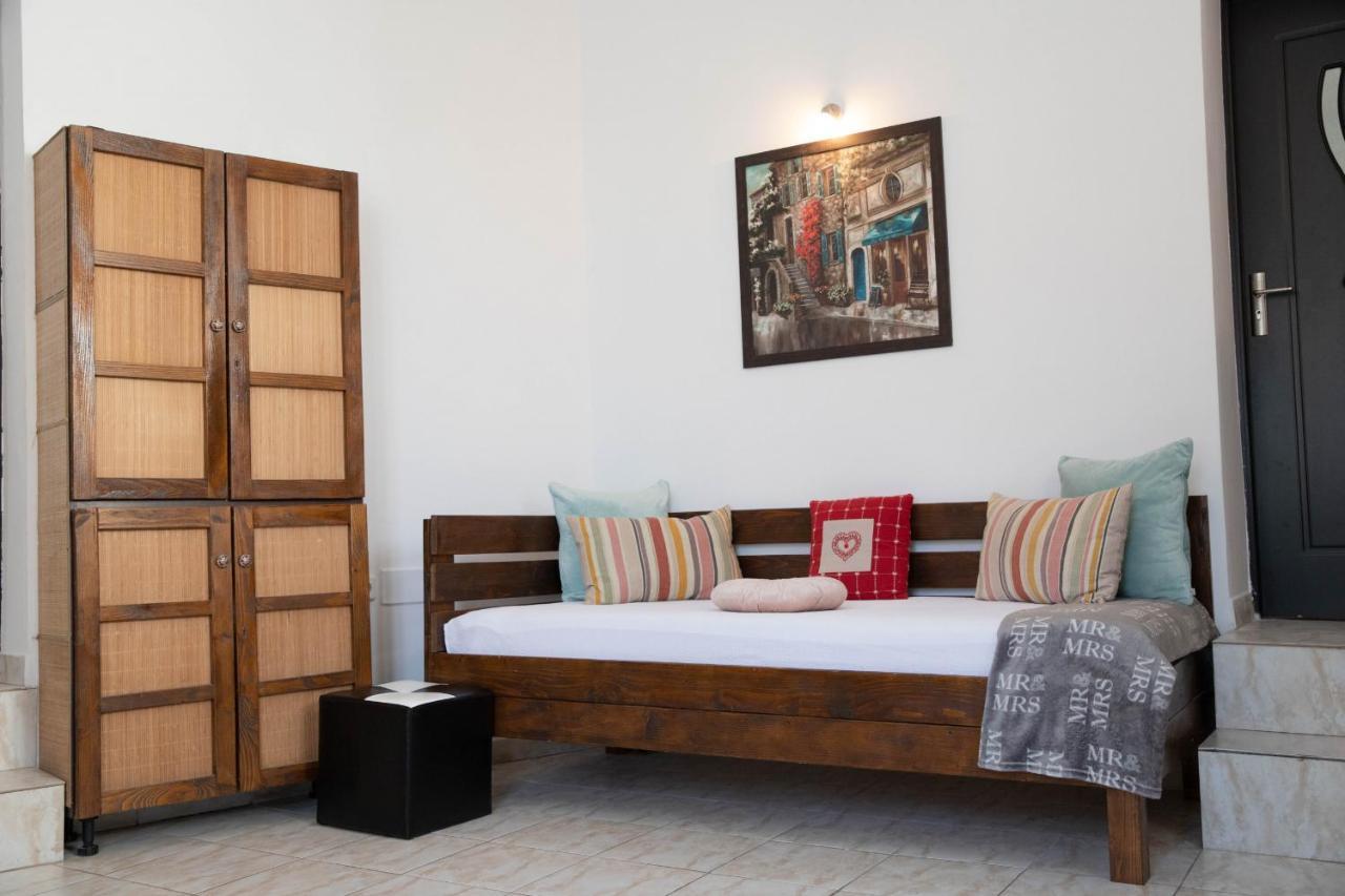 Cosy Apartment In City Centre Oradea Eksteriør bilde